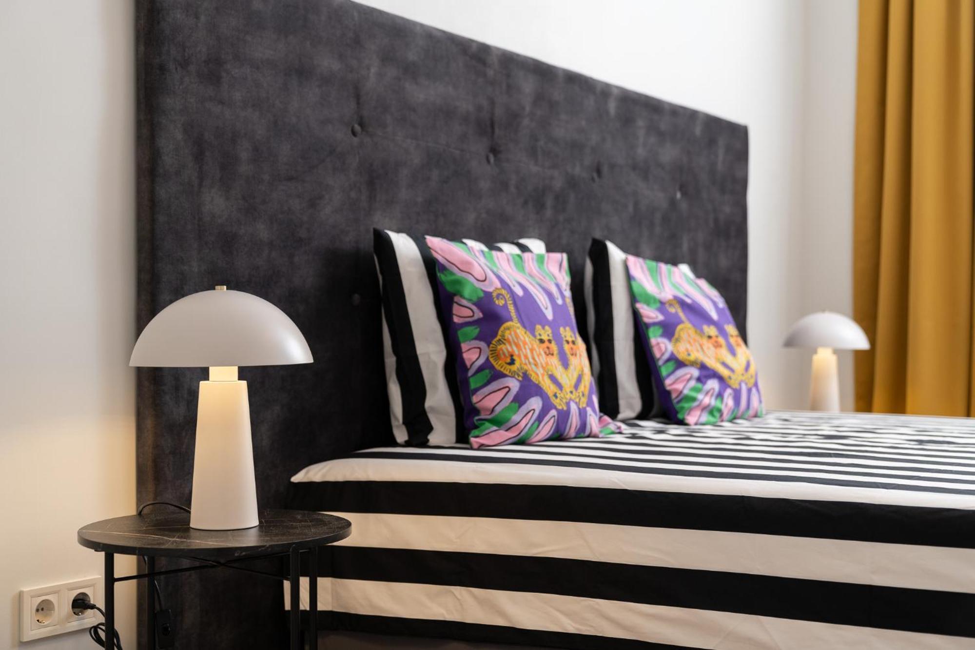 Bright & Sunny Stylish Apt With 2Bdr And 2Bth Sofie Exteriér fotografie
